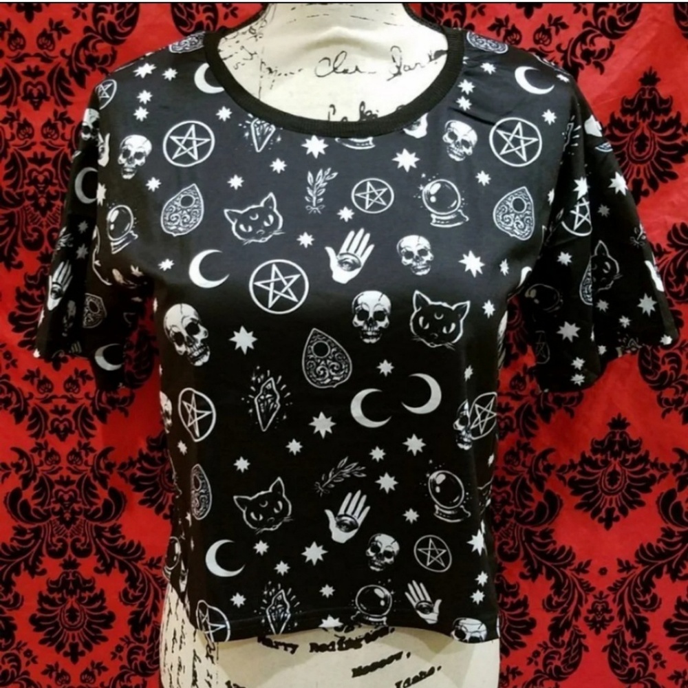 New witchcraft symbols crop top shirt